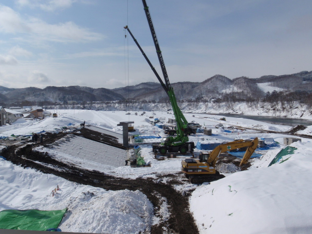 石狩川改修工事の内 空知川赤平右岸市街築堤樋門工事