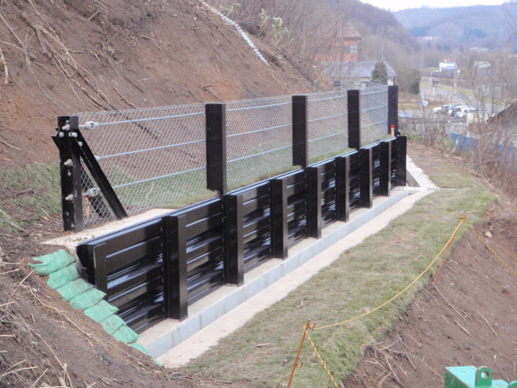 歌志内文珠19 急傾斜地崩壊対策工事