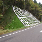一般国道452号　三笠市　桂沢雪崩予防柵設置外一連工事