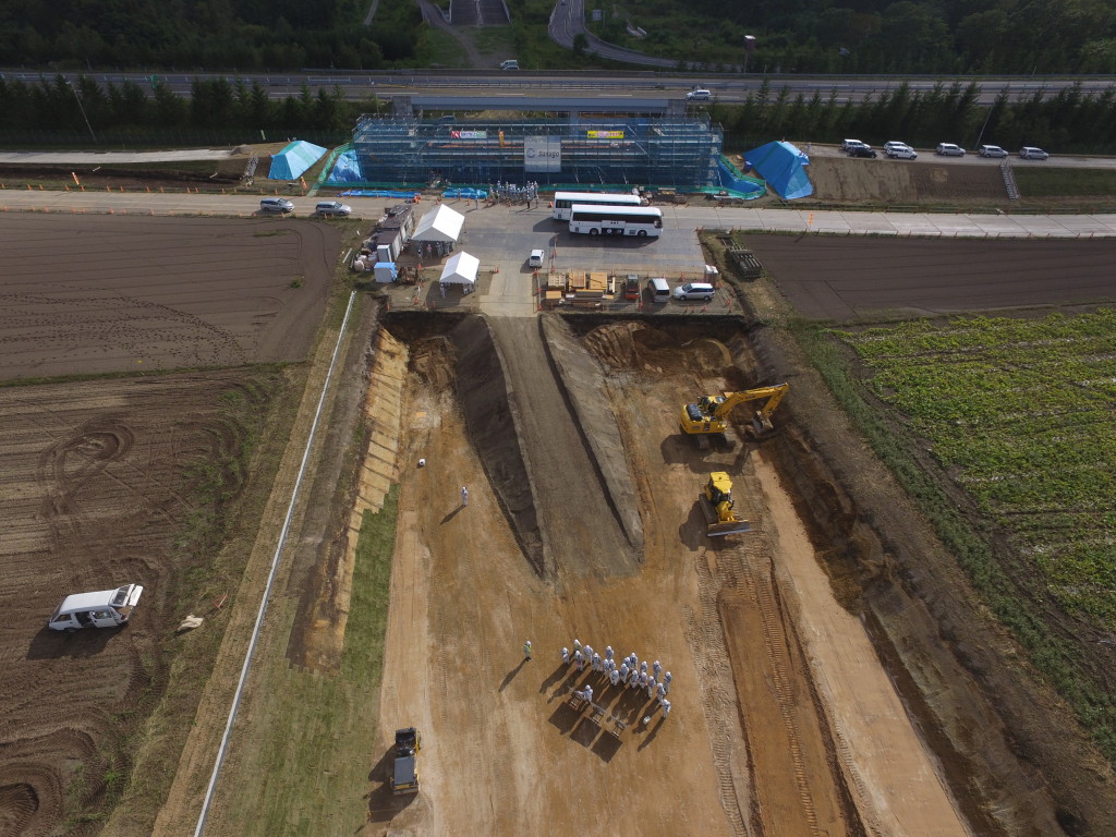 道央圏連絡道路　千歳市　中央改良工事