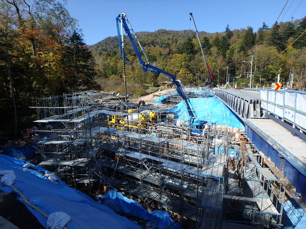 一般国道453号　恵庭市　奥漁川橋下部工事
