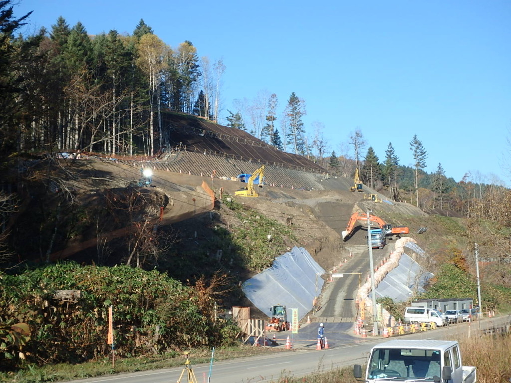 一般国道452号　三笠市　桂沢北改良外一連工事