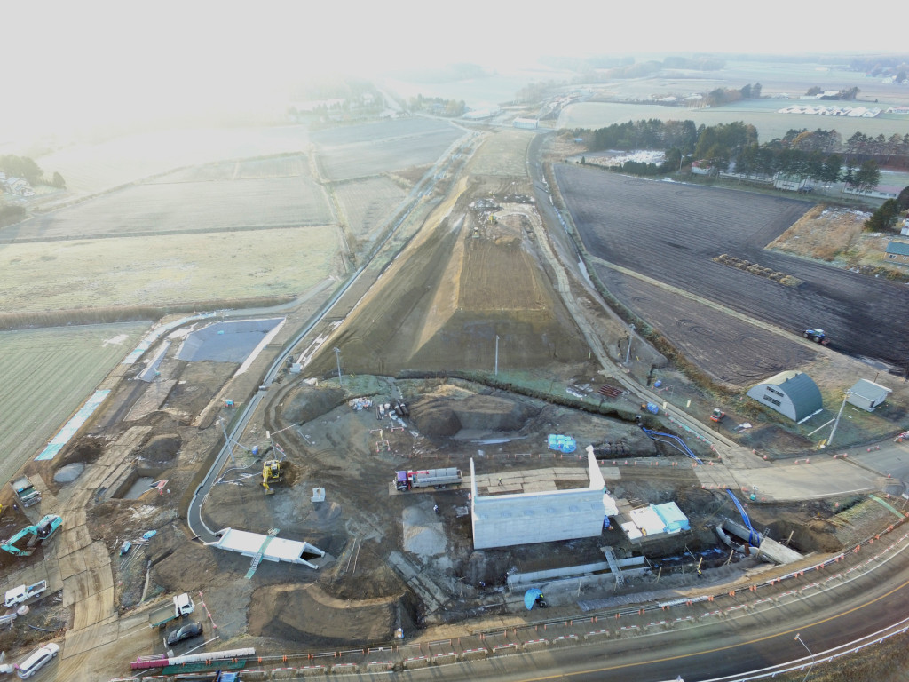 道央圏連絡道路　千歳市　泉郷改良工事