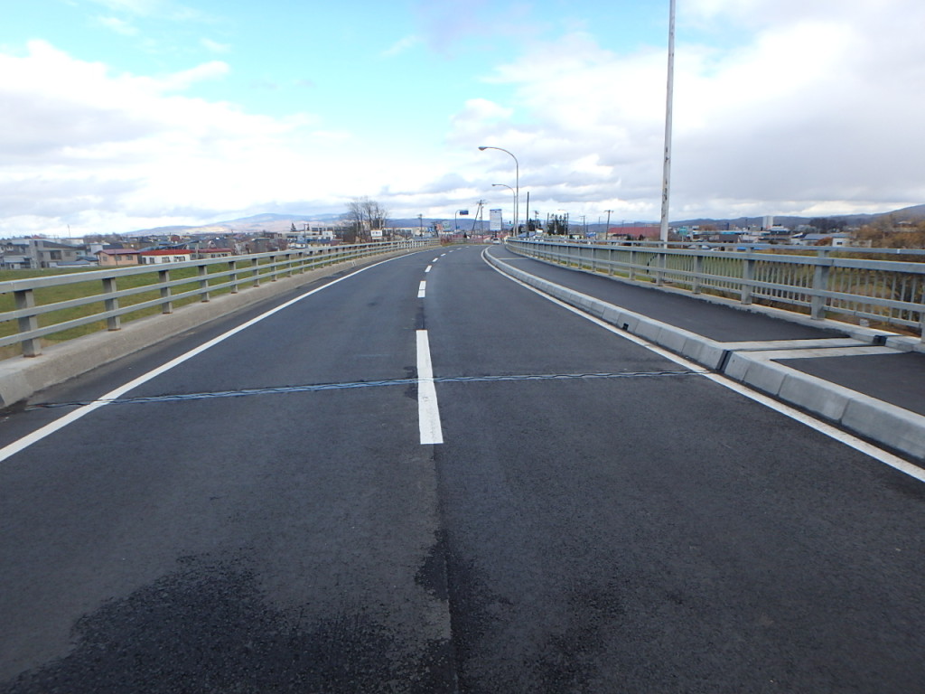 一般国道451号 新十津川町 石狩川橋補修工事