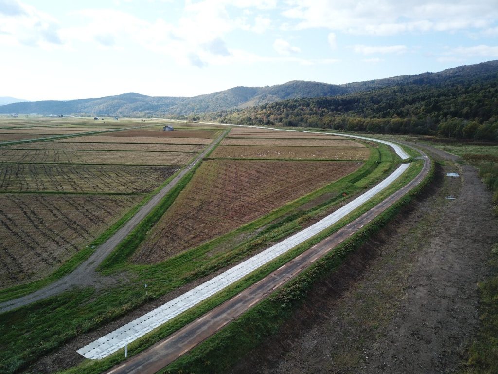 石狩川改修工事の内　雨竜川幌加内上流外法尻保護工事