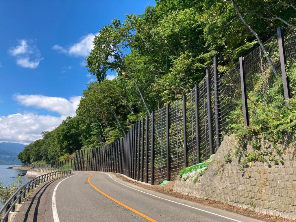 一般国道453号　千歳市　支笏湖南斜面対策工事