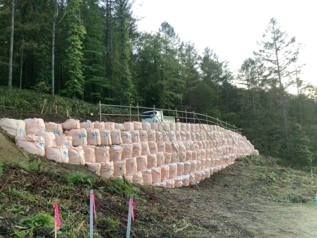美唄富良野線特定交付金（地すべり対策工）工事（美唄工区）