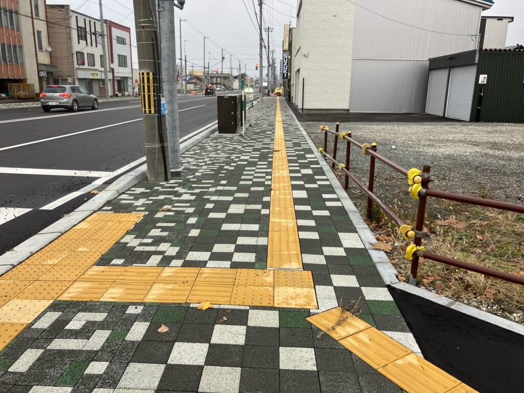 深川雨竜線電線共同溝工事（歩道工）2工区（補正）